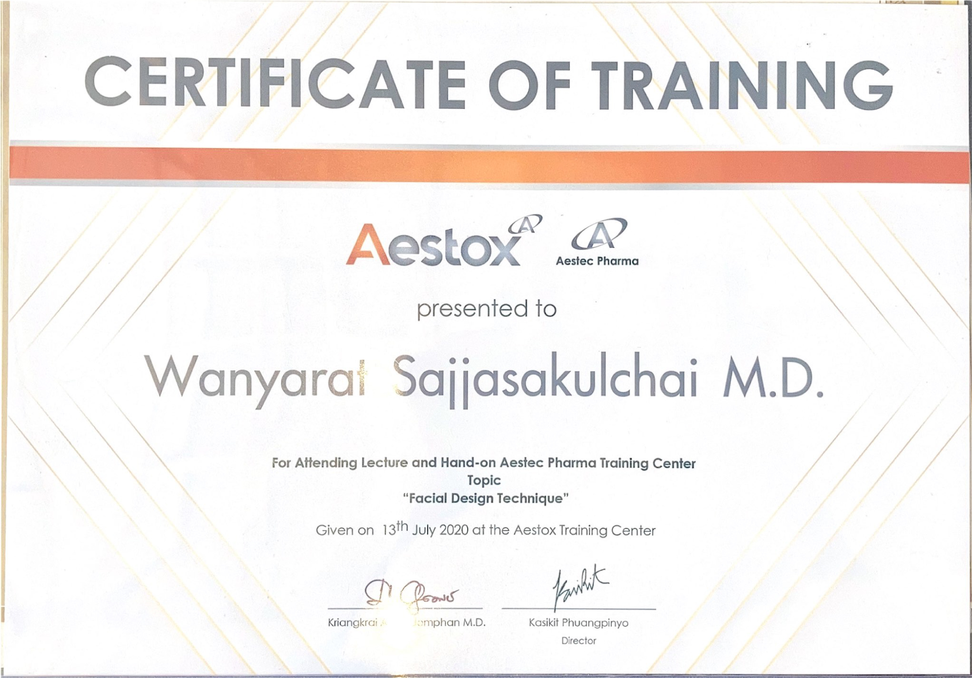 dr wanyarat sajjasakulchai Certificate (1)
